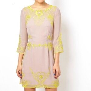 ASOS Nude Blush Golden Embroidered Sheath 3/4 Sleeve Crew Neck  Dress Size 2